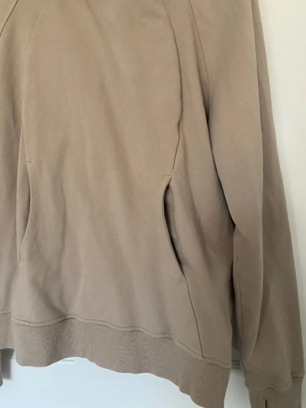 Lululemon | Scuba Pullover in Sandlot